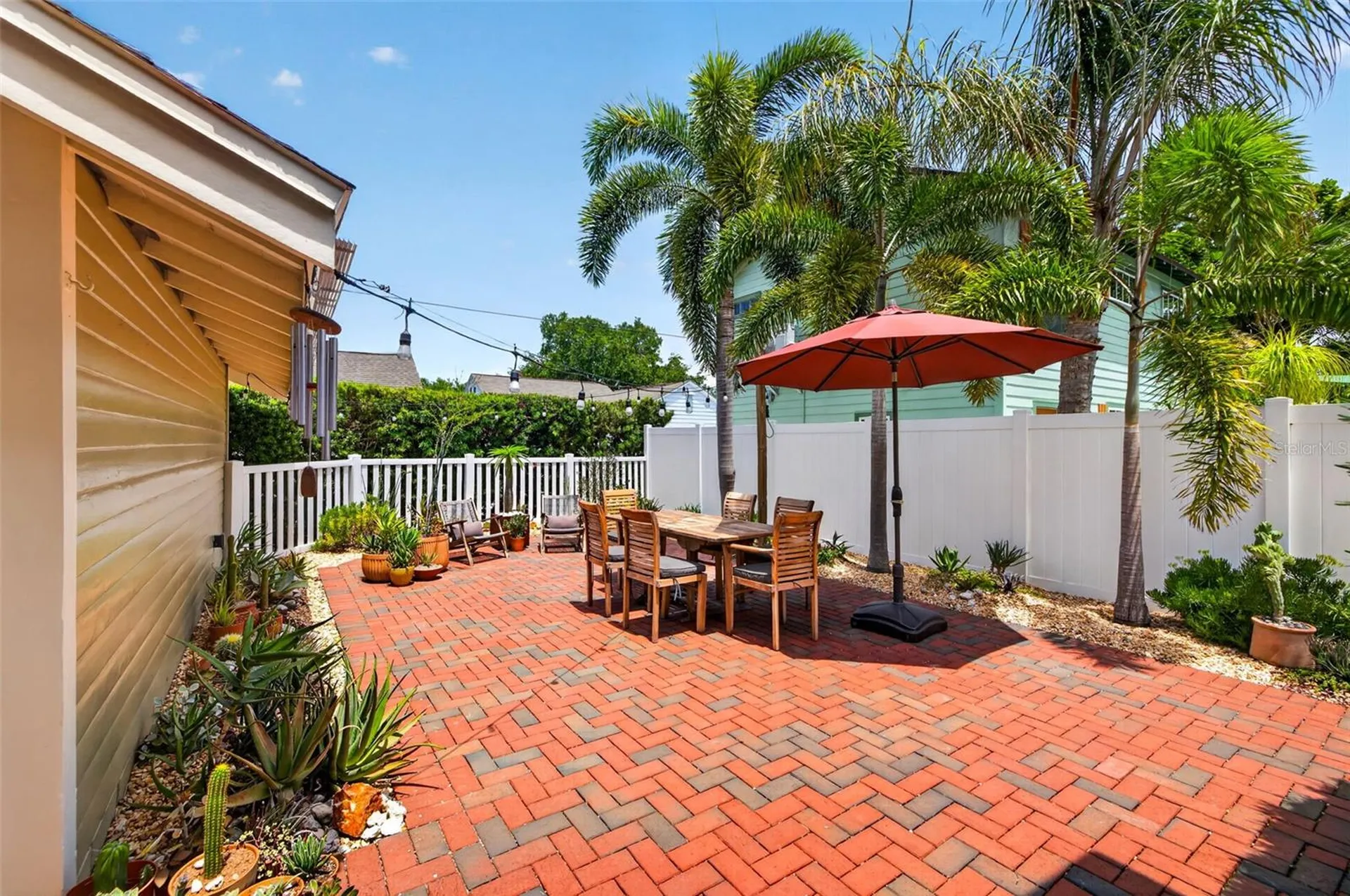 2845 7th Avenue N St Petersburg FL 33713