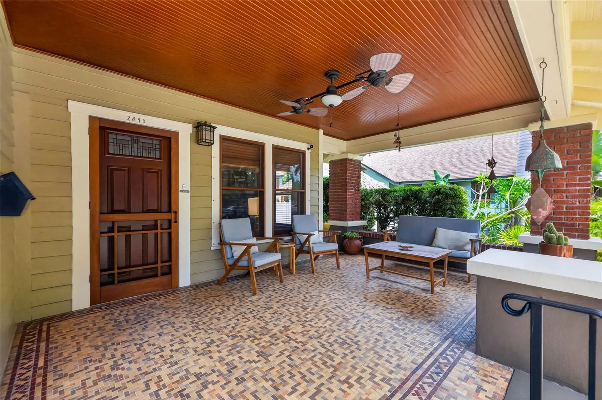 2845 7th Avenue N St Petersburg FL 33713