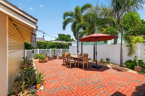 2845 7th Avenue N St Petersburg FL 33713