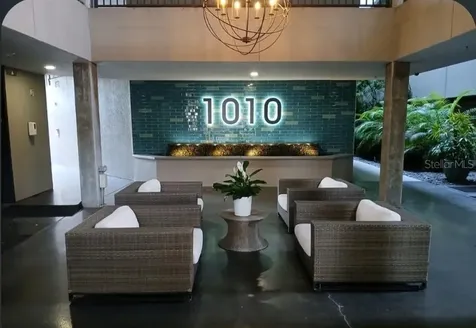 1010 Central Avenue St Petersburg FL 33705