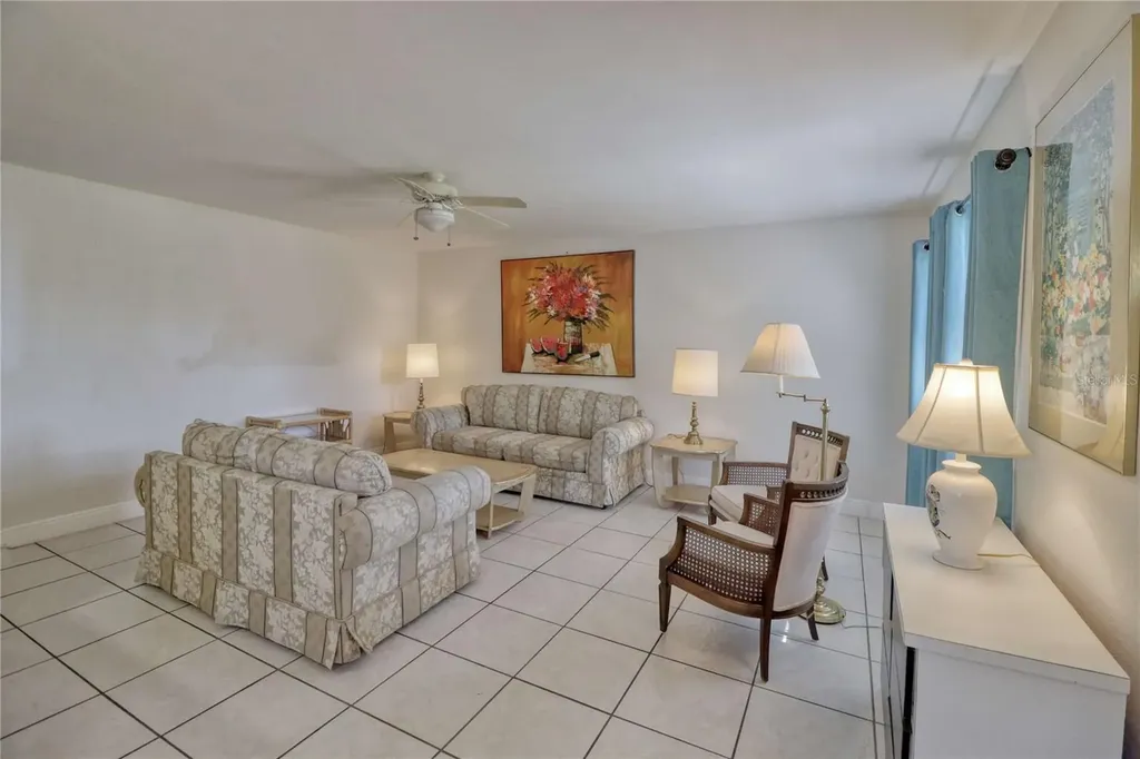 101 Cambridge Trail Sun City Center FL 33573
