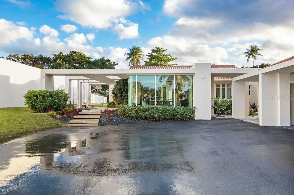 251 Dorado Beach East Dorado PR 00646