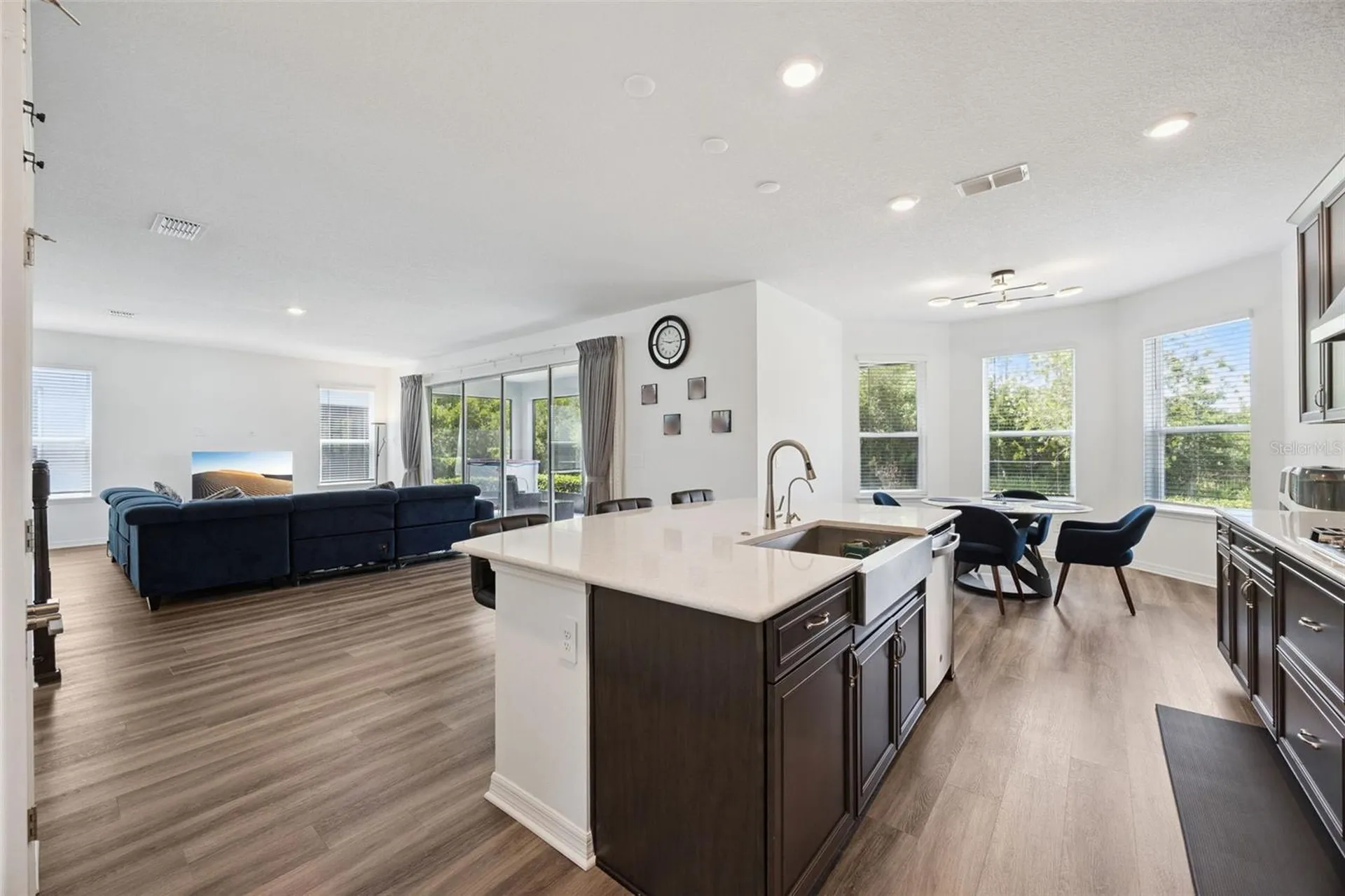 1168 Pando Loop Orlando FL 32824