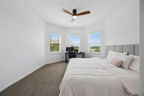 1168 Pando Loop Orlando FL 32824