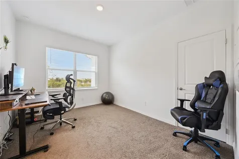 1168 Pando Loop Orlando FL 32824
