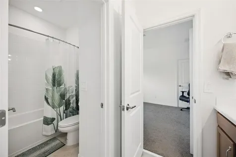 1168 Pando Loop Orlando FL 32824