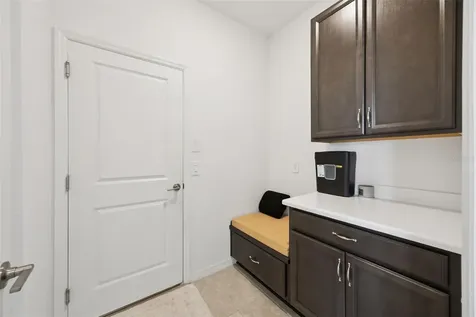 1168 Pando Loop Orlando FL 32824