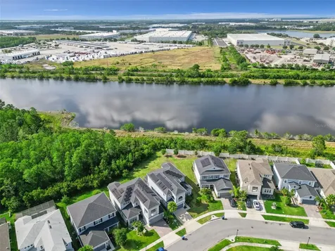 1168 Pando Loop Orlando FL 32824