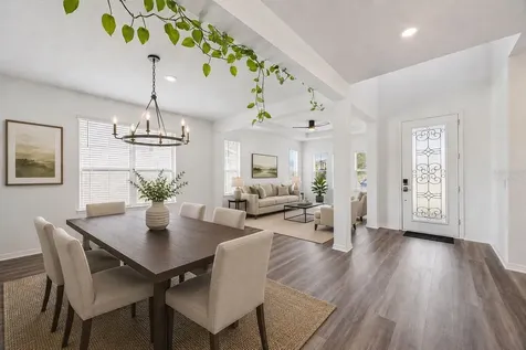 1168 Pando Loop Orlando FL 32824
