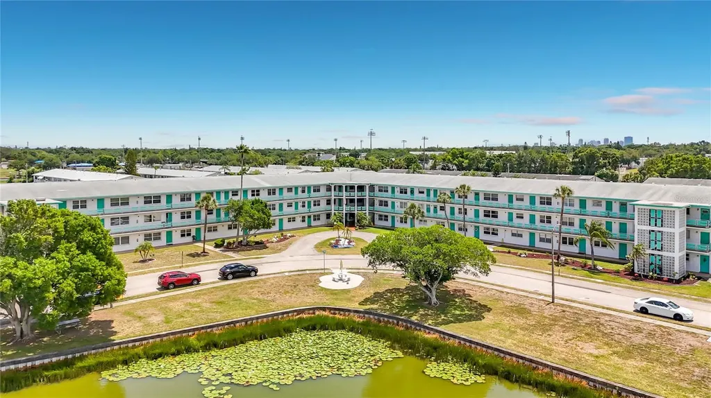 1900 59th Avenue N St Petersburg FL 33714