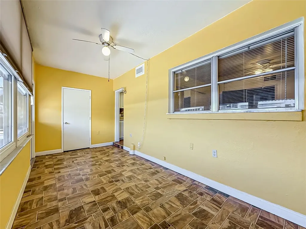 1900 59th Avenue N St Petersburg FL 33714
