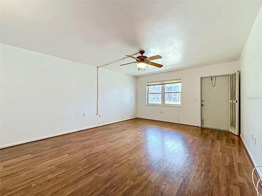 1900 59th Avenue N St Petersburg FL 33714