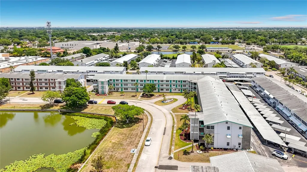 1900 59th Avenue N St Petersburg FL 33714