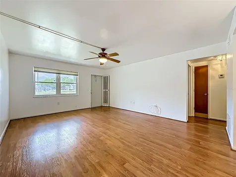 1900 59th Avenue N St Petersburg FL 33714
