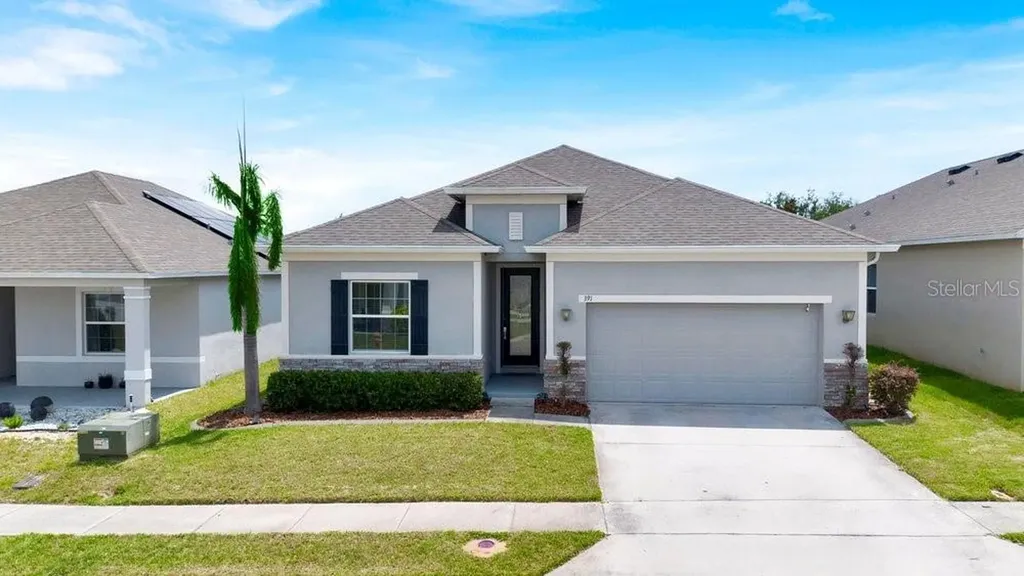 391 Pinecrest Loop Davenport FL 33837