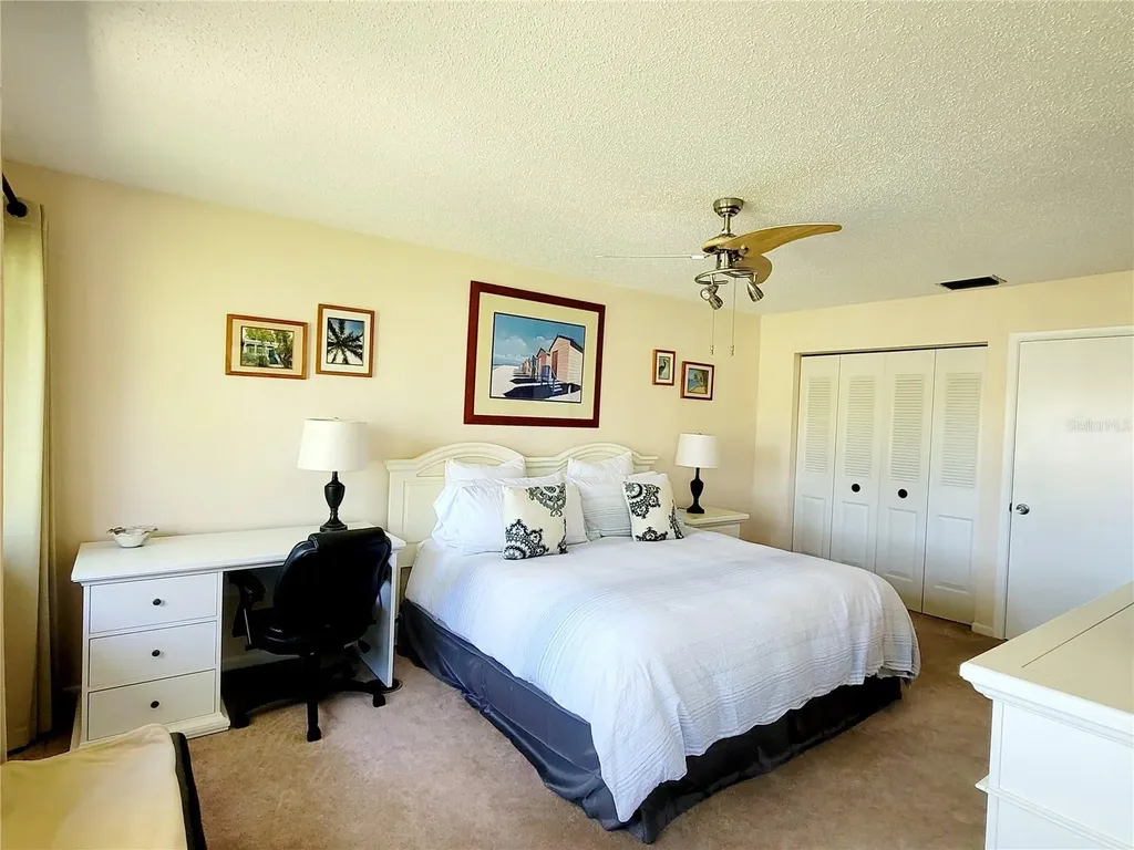 5147 Willow Links Sarasota FL 34235