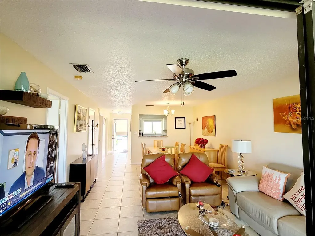 5147 Willow Links Sarasota FL 34235