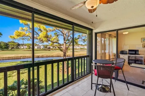 5147 Willow Links Sarasota FL 34235