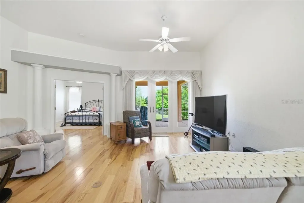 1154 Sarah Court Dunedin FL 34698