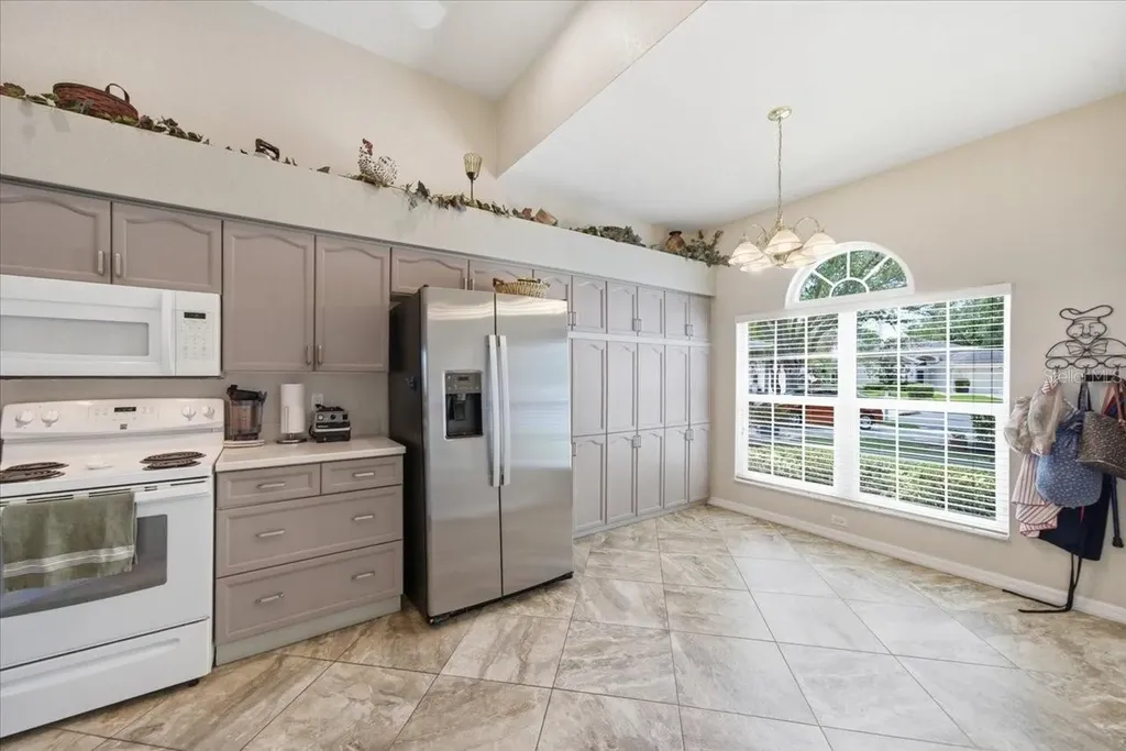 1154 Sarah Court Dunedin FL 34698