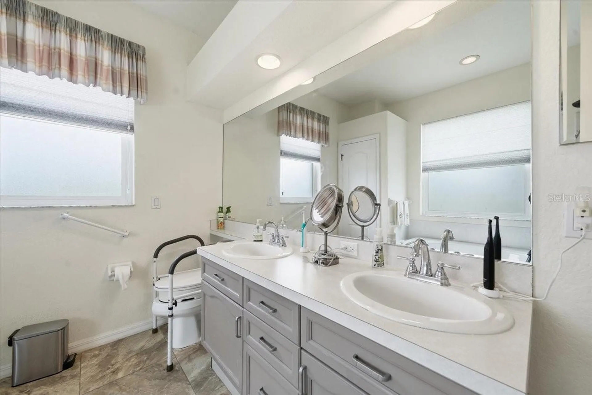 1154 Sarah Court Dunedin FL 34698