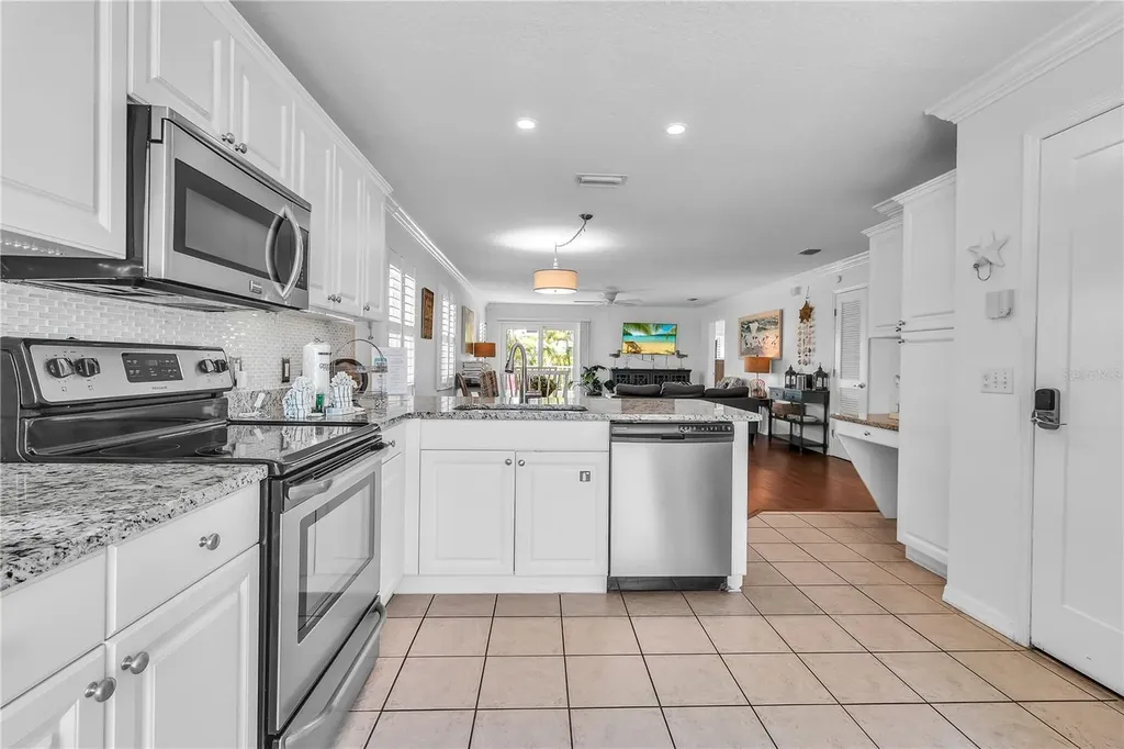 2300 Avenue B Bradenton Beach FL 34217