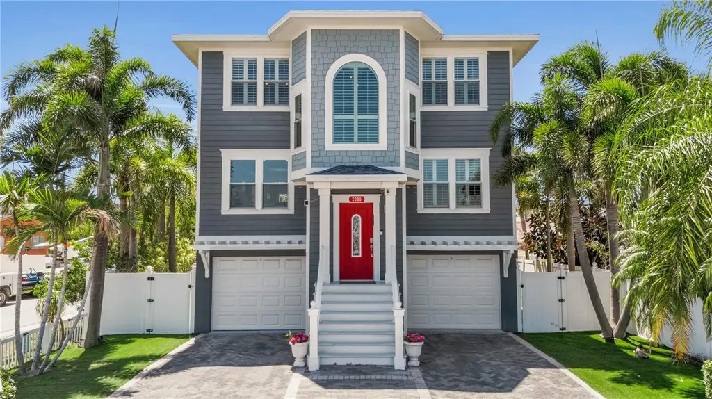 2300 Avenue B Bradenton Beach FL 34217