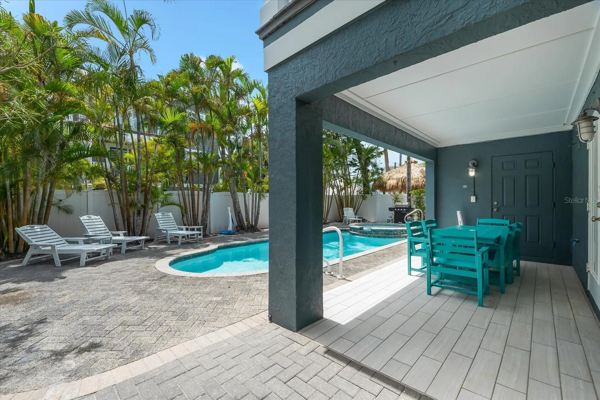 2300 Avenue B Bradenton Beach FL 34217