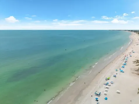 2300 Avenue B Bradenton Beach FL 34217