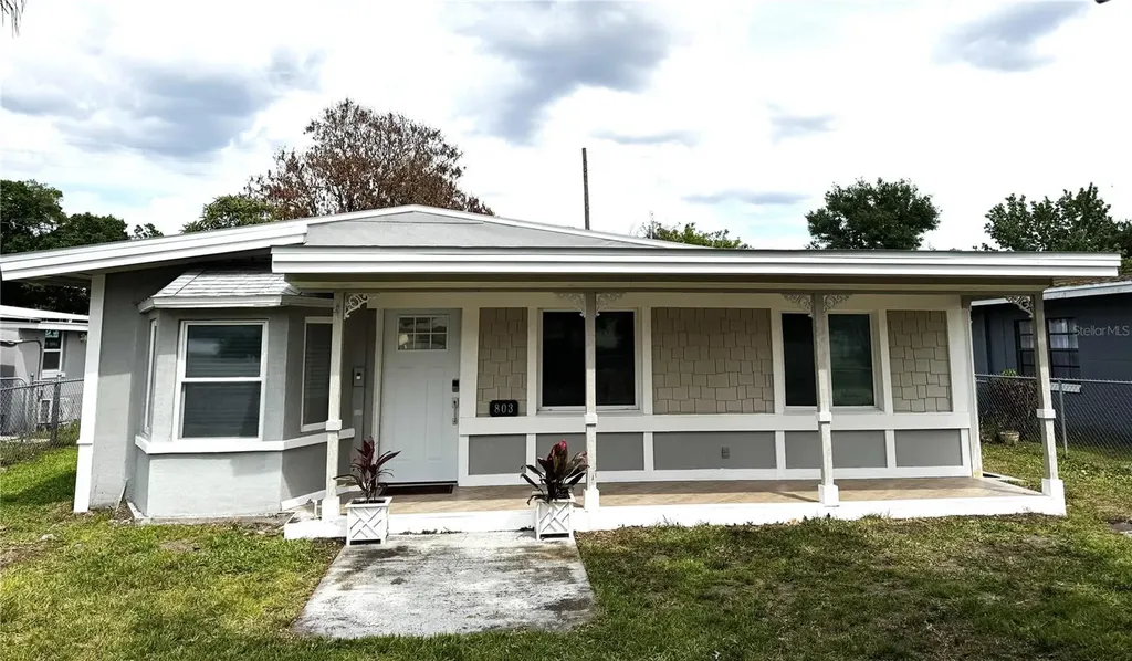 803 Haskell Avenue Orlando FL 32807