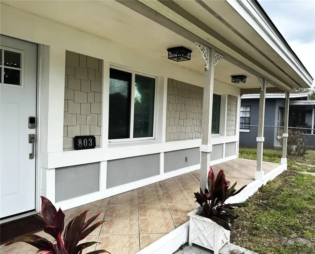 803 Haskell Avenue Orlando FL 32807
