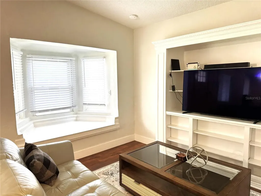 803 Haskell Avenue Orlando FL 32807