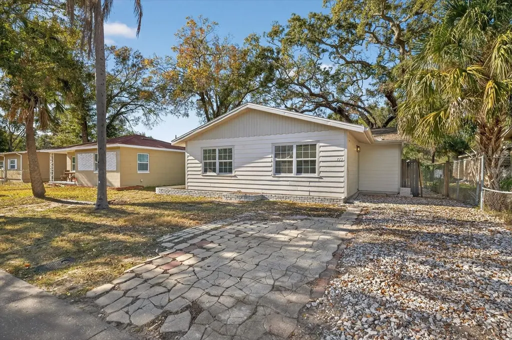 773 W Harbor Drive S St Petersburg FL 33705