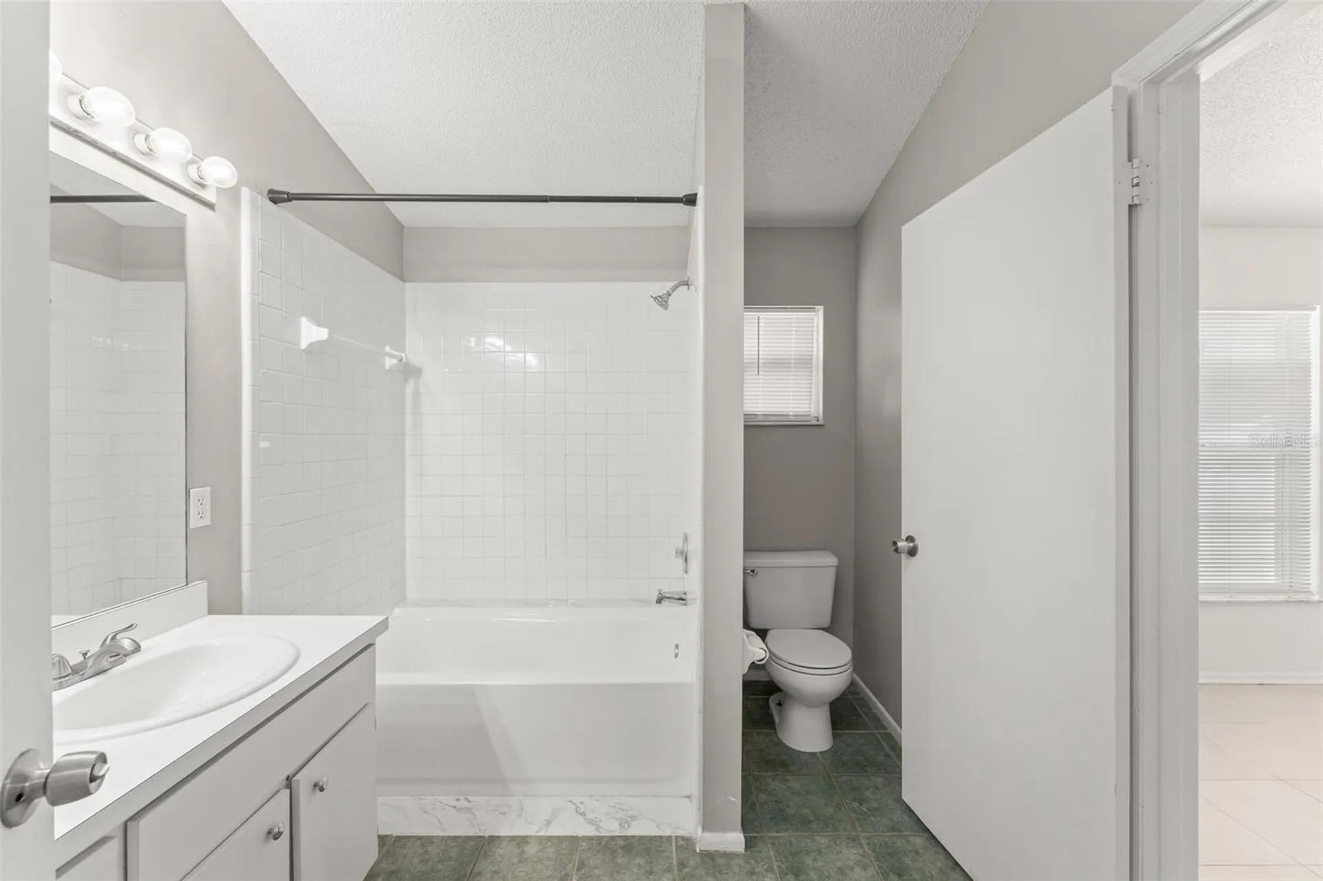 2920 Curry Village Lane Orlando FL 32822