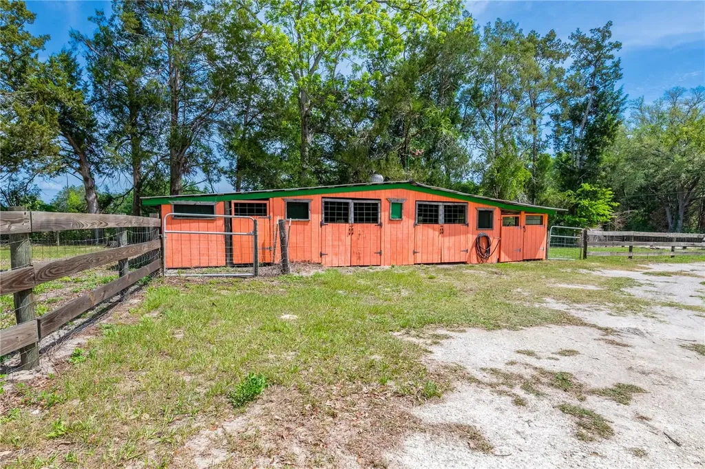 6150 NW County Road 345 Chiefland FL 32626
