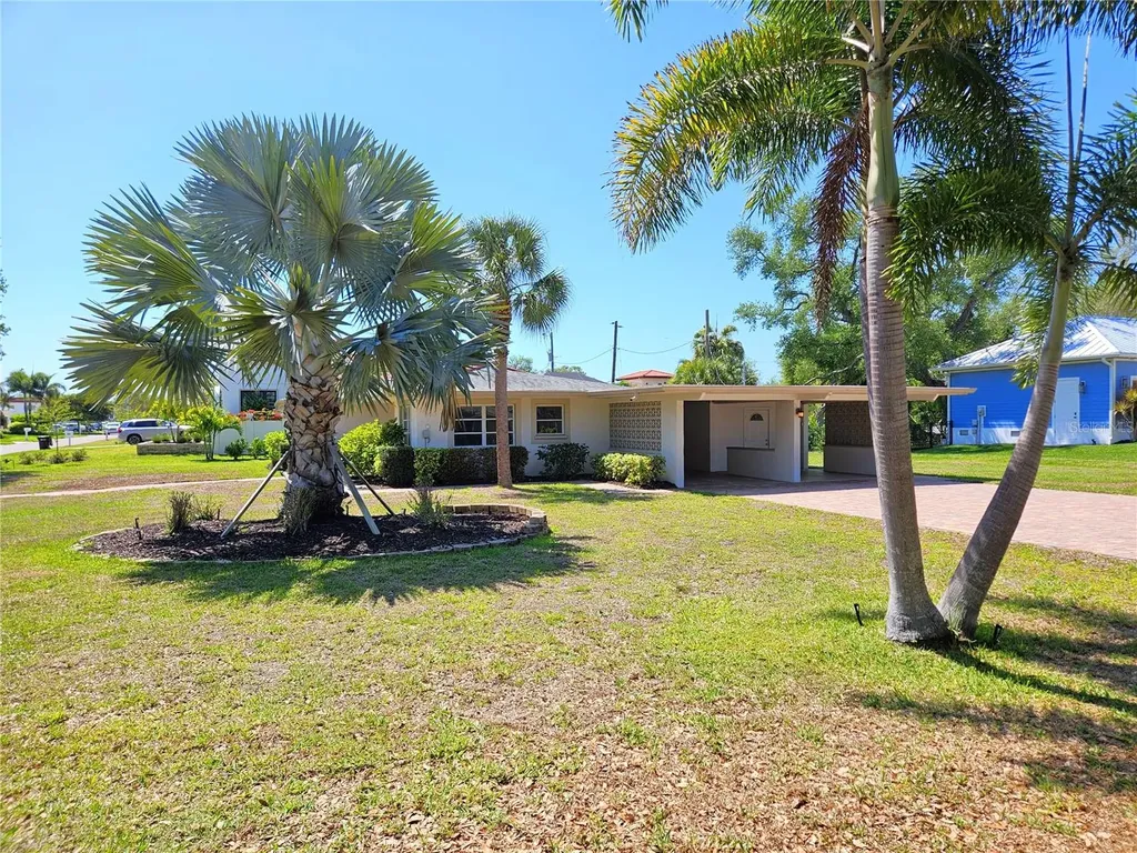 309 Park Boulevard N Venice FL 34285