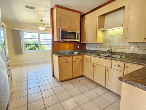309 Park Boulevard N Venice FL 34285
