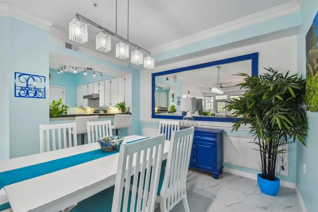 4304 Bay Club Circle Tampa FL 33607