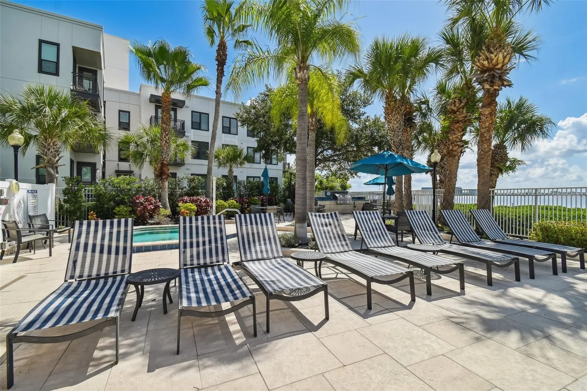 4304 Bay Club Circle Tampa FL 33607