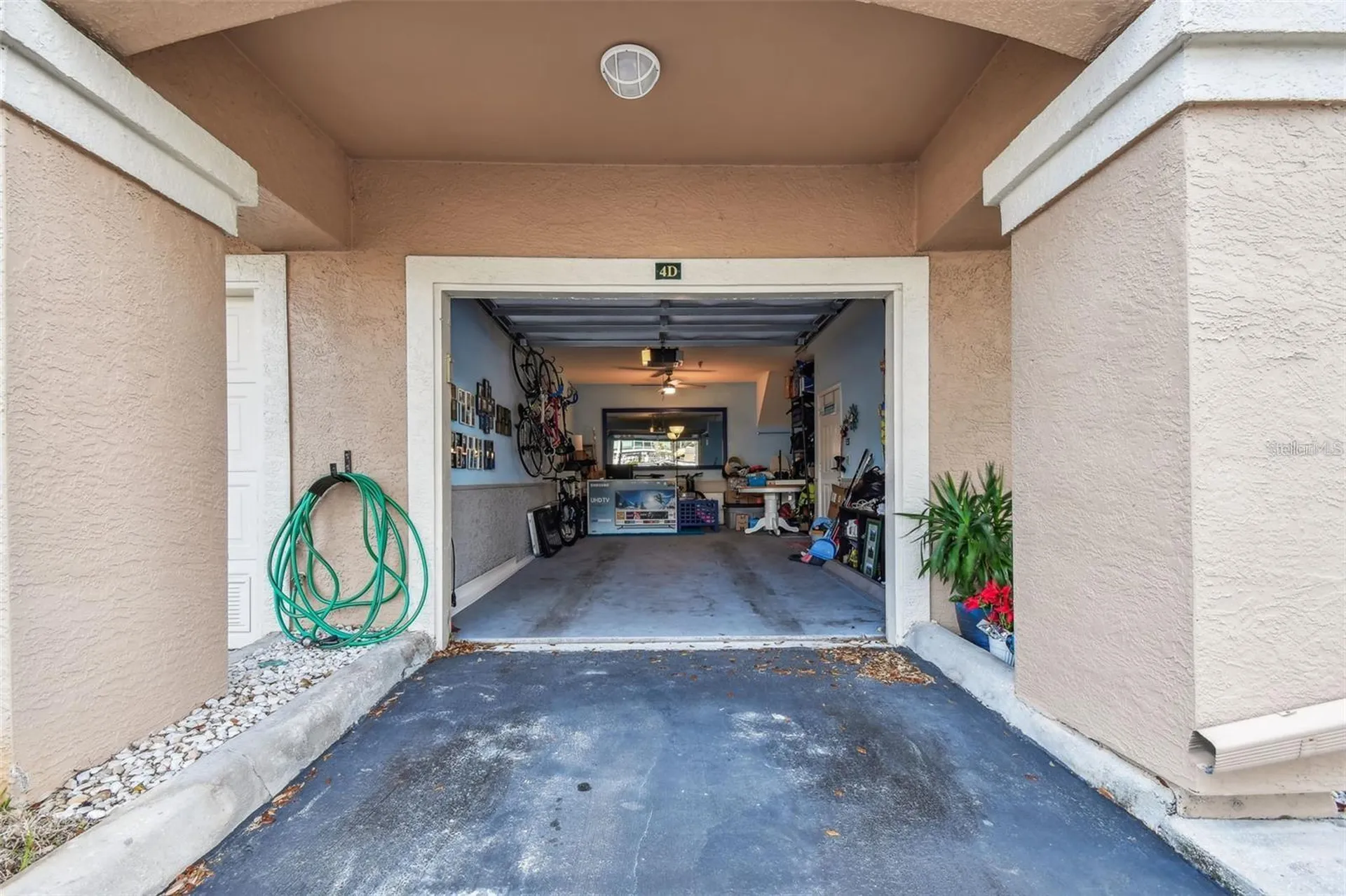 4304 Bay Club Circle Tampa FL 33607