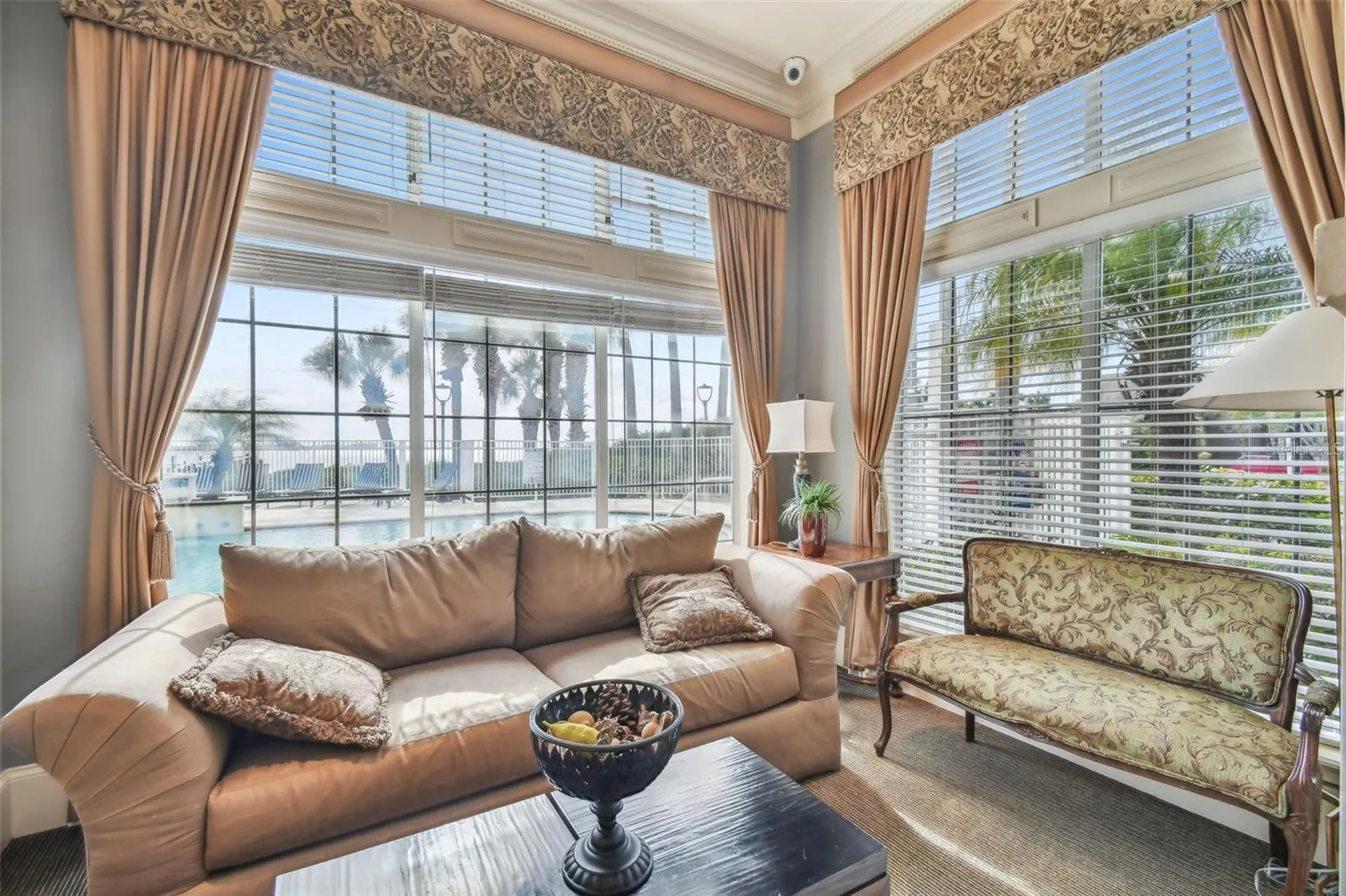 4304 Bay Club Circle Tampa FL 33607