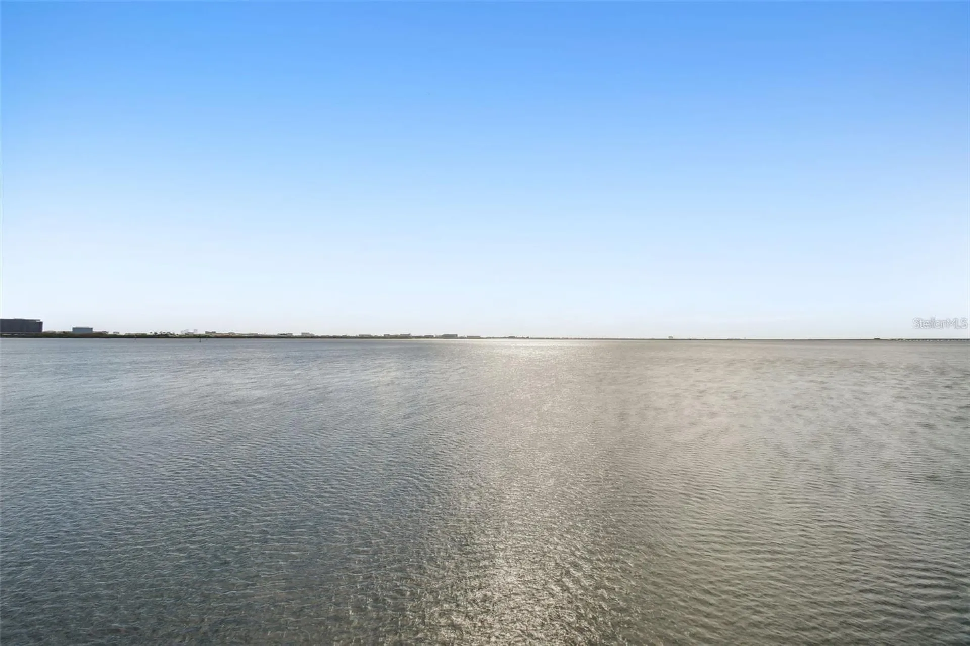 4304 Bay Club Circle Tampa FL 33607