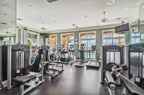 4304 Bay Club Circle Tampa FL 33607