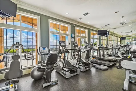 4304 Bay Club Circle Tampa FL 33607