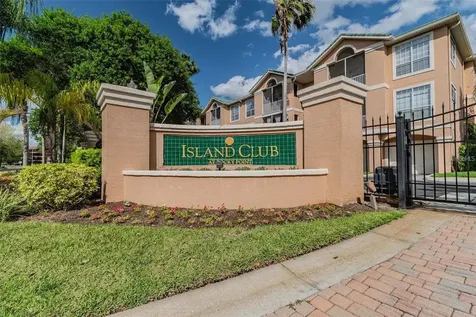 4304 Bay Club Circle Tampa FL 33607