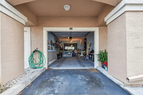 4304 Bay Club Circle Tampa FL 33607
