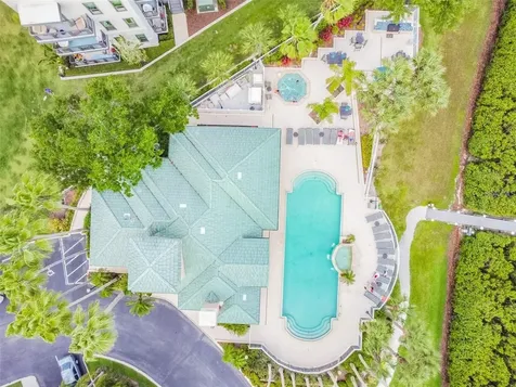 4304 Bay Club Circle Tampa FL 33607