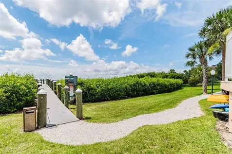 4304 Bay Club Circle Tampa FL 33607