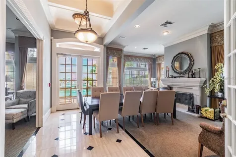 4304 Bay Club Circle Tampa FL 33607