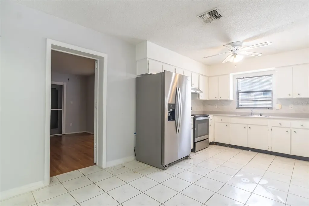 8232 43rd Way N Pinellas Park FL 33781